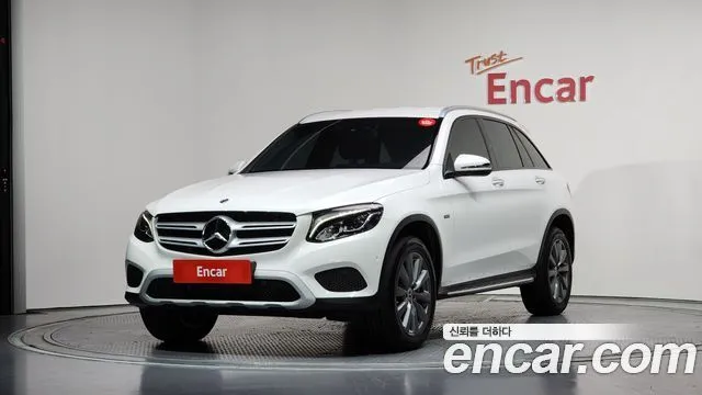 Mercedes-Benz GLC-Class GLC350e 4MATIC