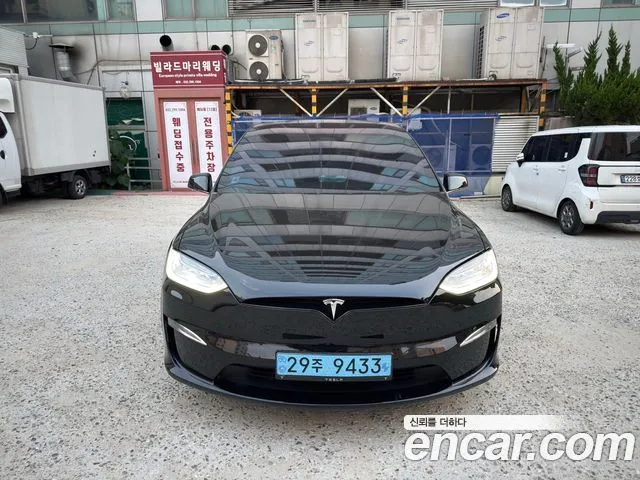 Tesla Model X AWD