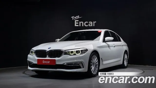 BMW 5-Series 520i Luxury