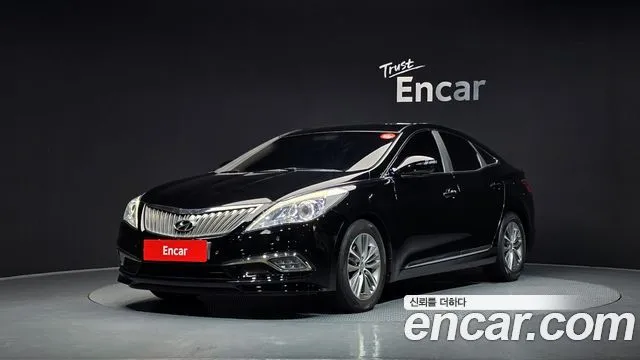 Hyundai Grandeur HG240 Modern
