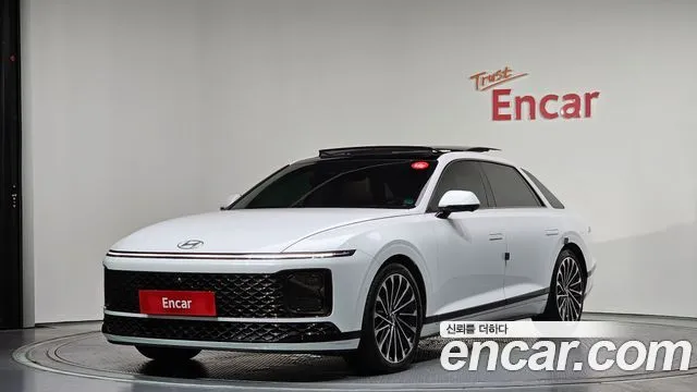 Hyundai Grandeur Calligraphy