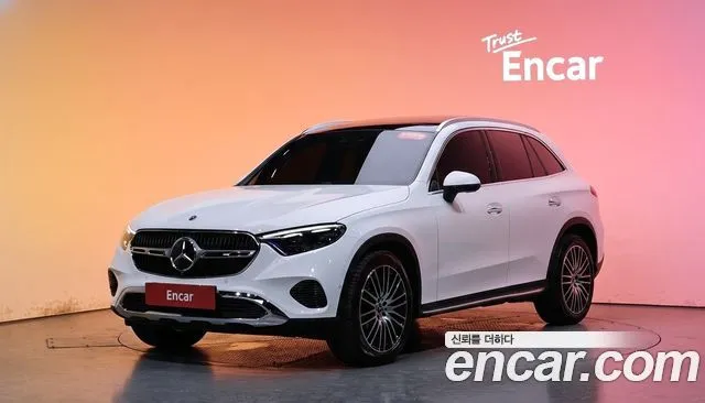 Mercedes-Benz GLC-Class GLC 300 4MATIC Avantgarde