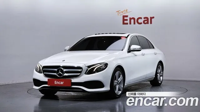 Mercedes-Benz E-Class E200 Avantgarde