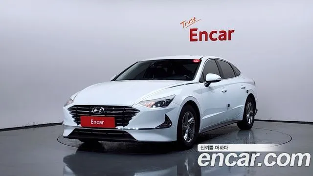 Hyundai Sonata 2.0 LPG(rental car)
