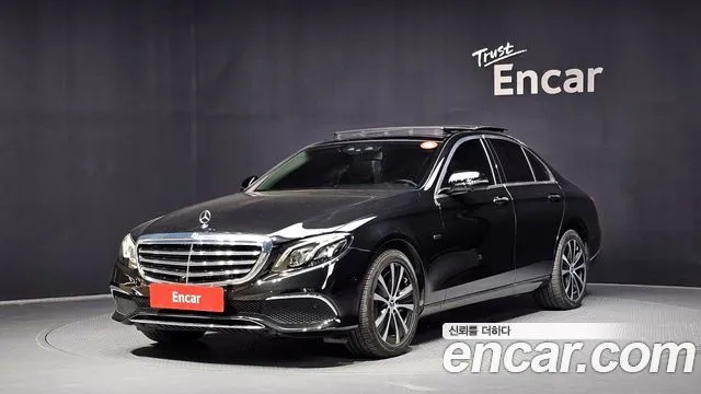 Mercedes-Benz E-Class E300e Exclusive