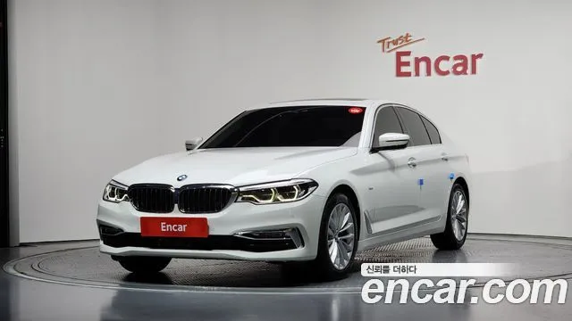 BMW 5-Series 530i xDrive Luxury Plus