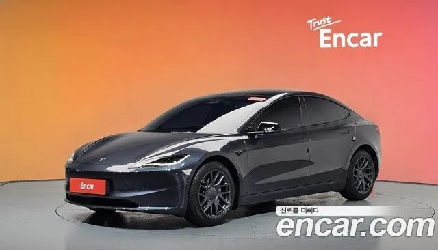 Tesla Model 3 Long Range AWD