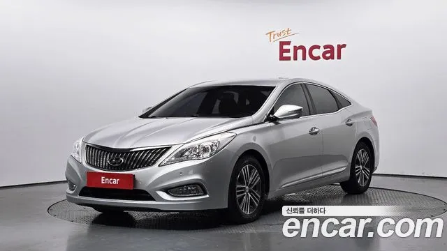 Hyundai Grandeur HG240 Modern