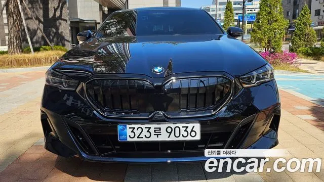 BMW 5-Series 530i xDrive M Sport