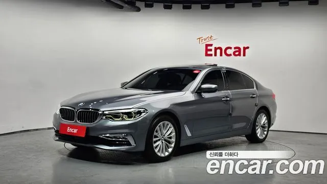 BMW 5-Series 530i xDrive Luxury Plus