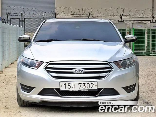 Ford Taurus 2.0 Limited EcoBoost