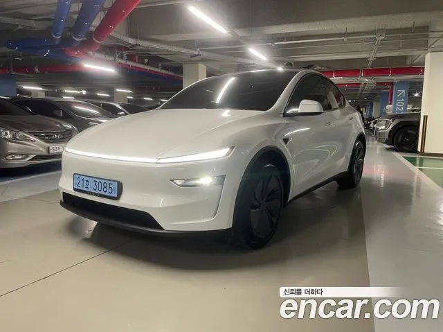 Tesla Model Y Premium RWD