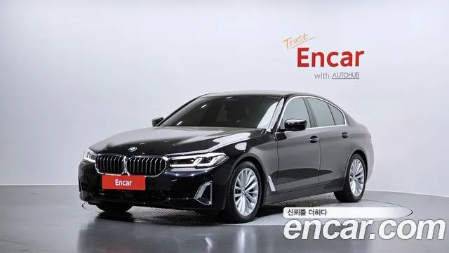 BMW 5-Series 520i Luxury