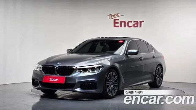 BMW 5-Series 530i M Sport Package Plus