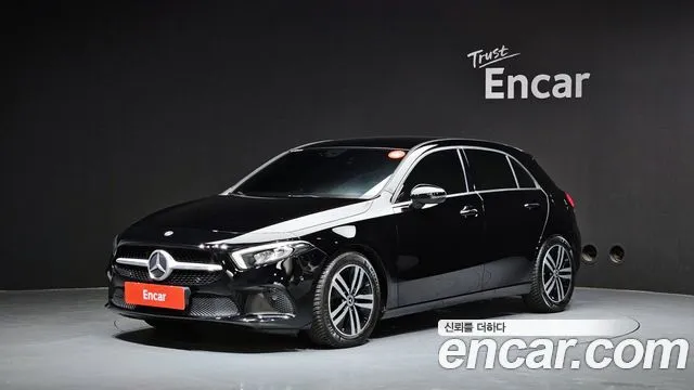 Mercedes-Benz A-Class A220 Hatchback
