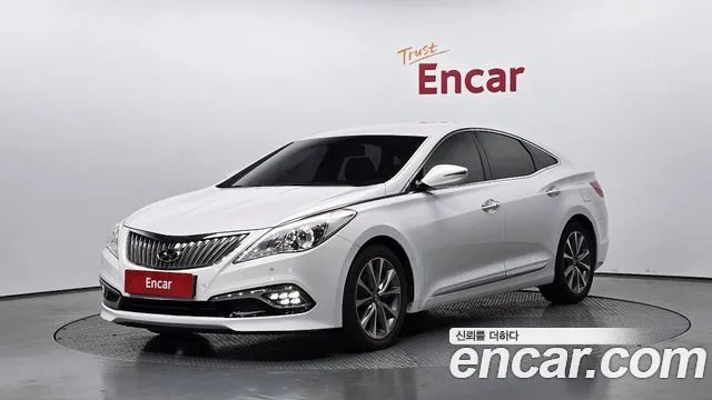 Hyundai Grandeur HG240 Modern