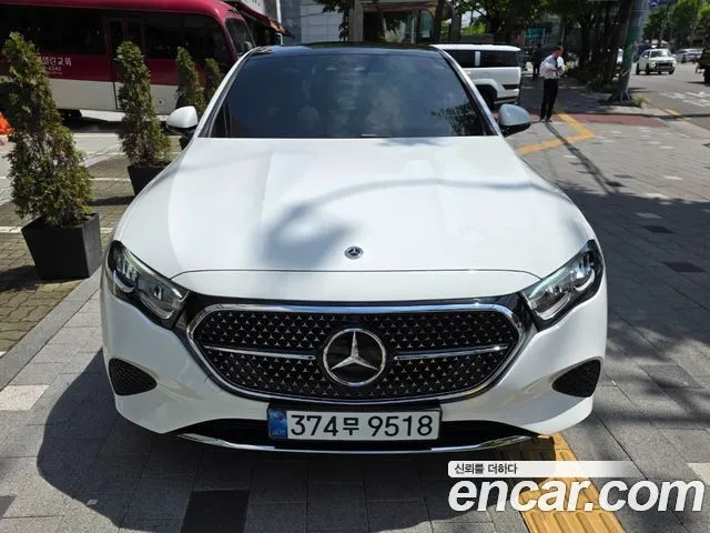 Mercedes-Benz E-Class E200 Avantgarde