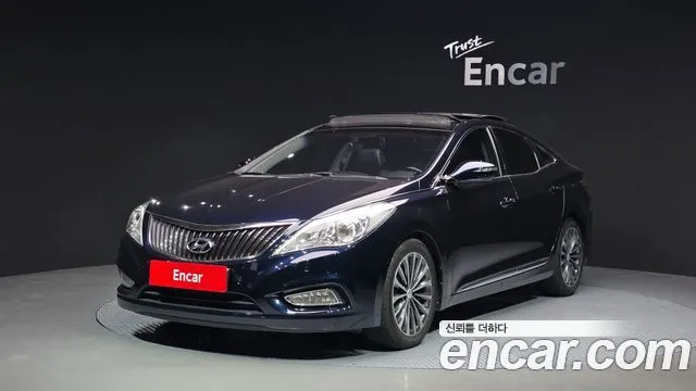 Hyundai Grandeur HG240 Modern