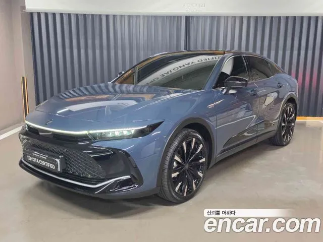 Toyota Crown 2.4 4WD Dual Boost HYbrid