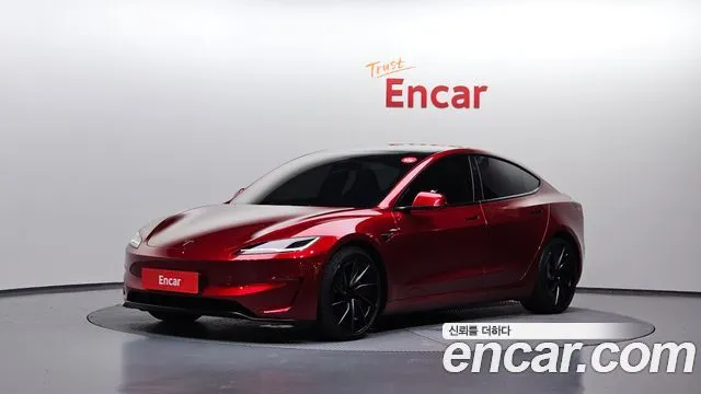 Tesla Model 3 Performance AWD