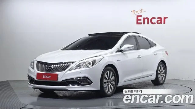 Hyundai Grandeur Premium Collection