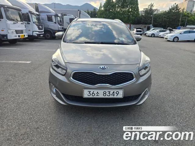 Kia Carens 2.0 LPi Prestige