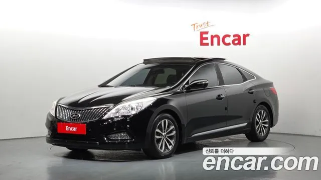 Hyundai Grandeur HG240 Luxury