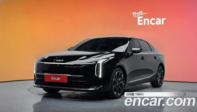 Kia K8 Signature