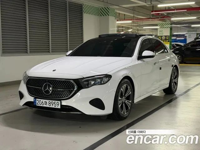 Mercedes-Benz E-Class E200 Avantgarde