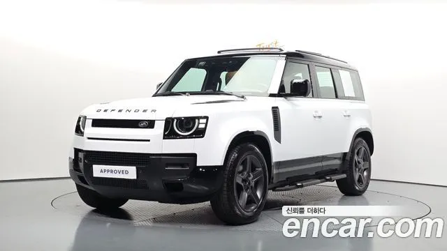 Land Rover Defender 110 P300 X-Dynamic SE