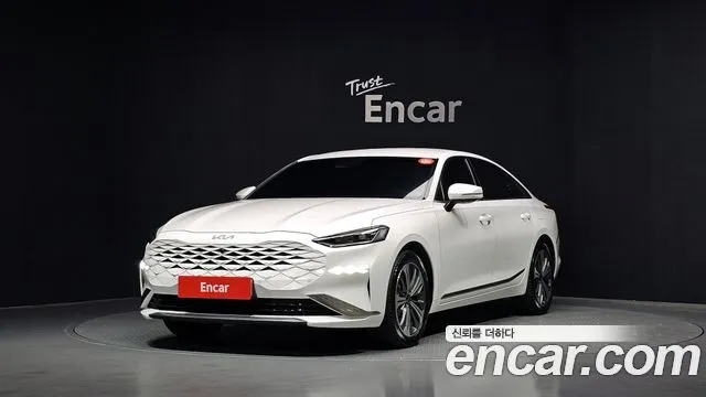 Kia K8 Signature