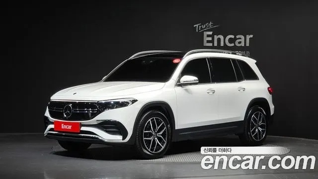 Mercedes-Benz EQB EQB300 4MATIC AMG Line