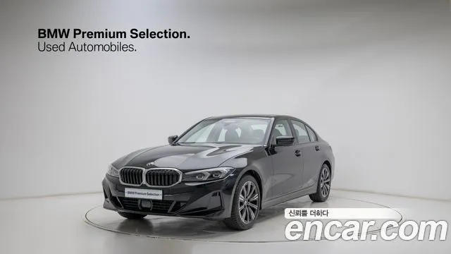 BMW 3-Series 320i
