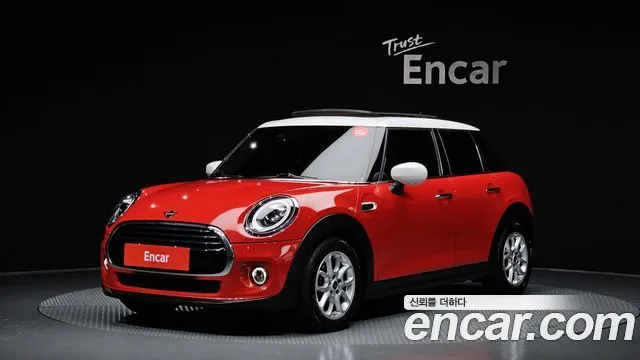 Mini Cooper 5Door HIGH