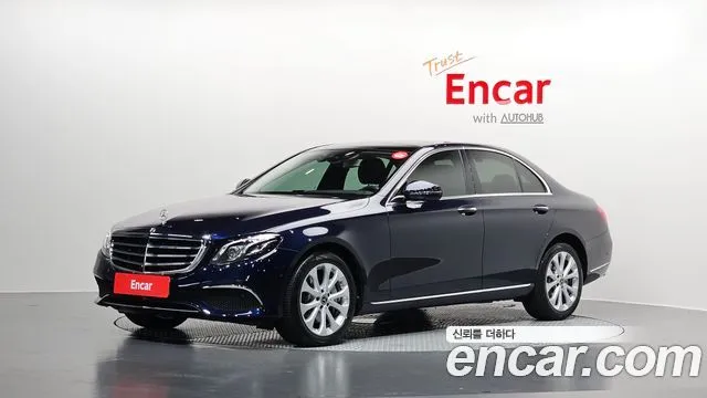 Mercedes-Benz E-Class E300 4MATIC Exclusive
