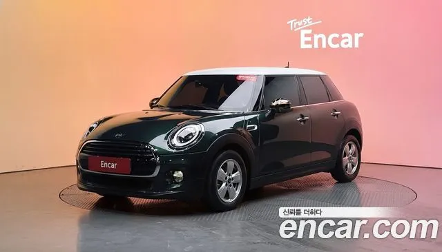 Mini Cooper 5Door Standard