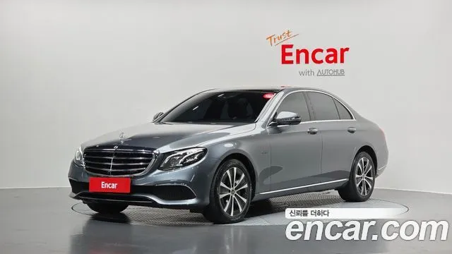Mercedes-Benz E-Class E300e Exclusive