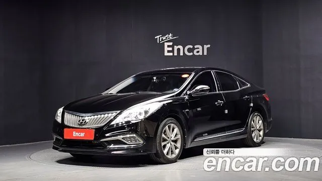 Hyundai Grandeur HG240 Modern