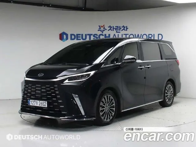 Lexus LM 500h Executive