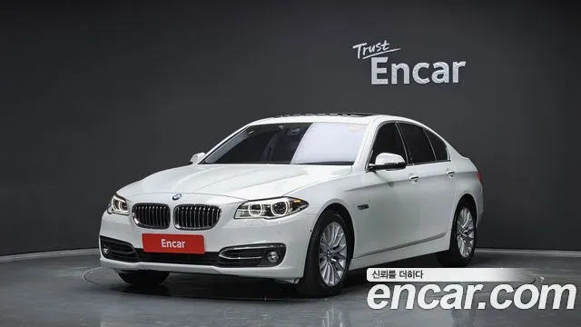 BMW 5-Series 528i Luxury Plus