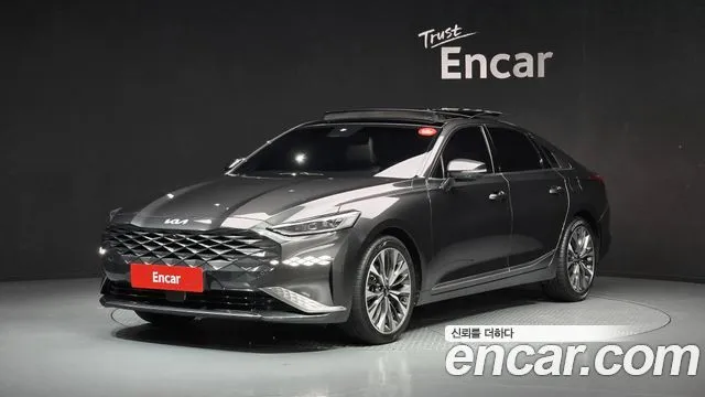Kia K8 Signature