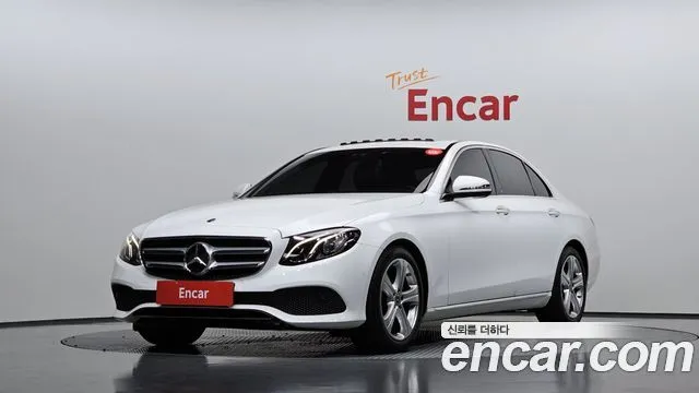 Mercedes-Benz E-Class E200 Avantgarde