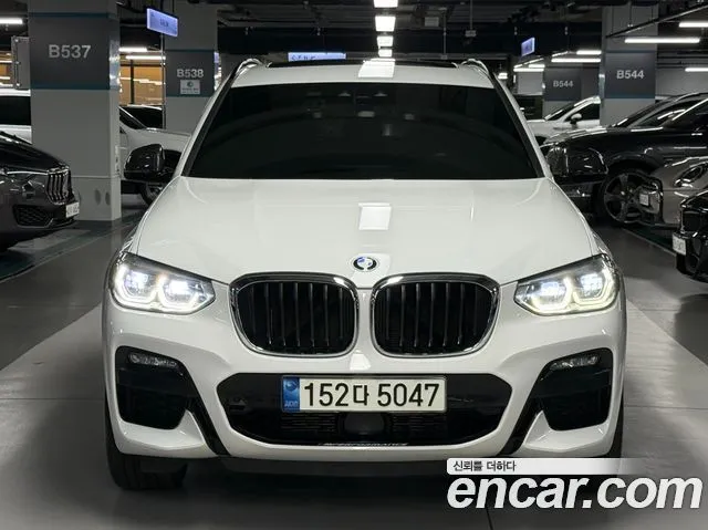 BMW X3 xDrive 20i M sports Online Exclusive Edition