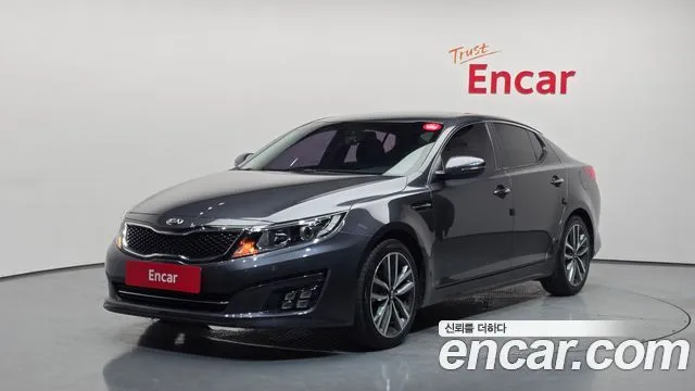 Kia K5 Luxury