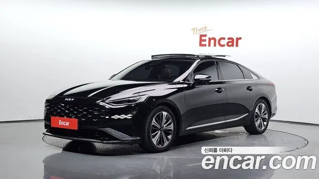 Kia K8 Signature