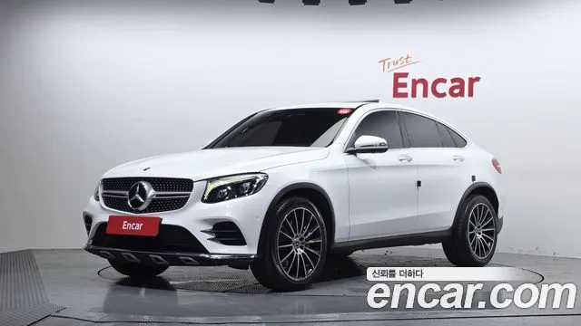 Mercedes-Benz GLC-Class GLC300 4MATIC AMG Line Coupe