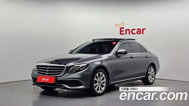 Mercedes-Benz E-Class E300 Exclusive