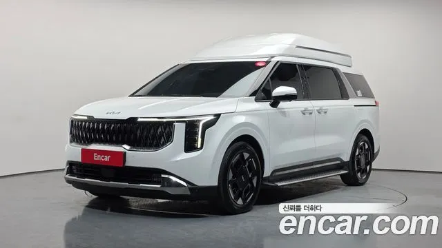 Kia Canival HEV 9-Seater Hi-Limousine