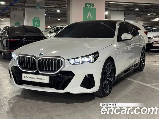 BMW 5-Series 530i xDrive M Sport