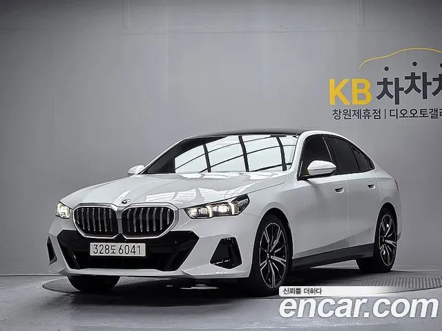 BMW 5-Series 530i xDrive M Sport